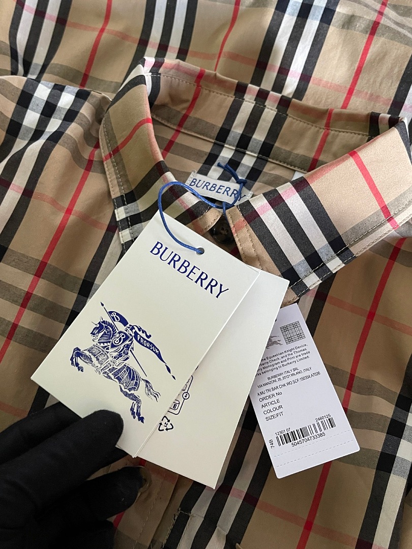 Burberry 6157-82L - Image 9