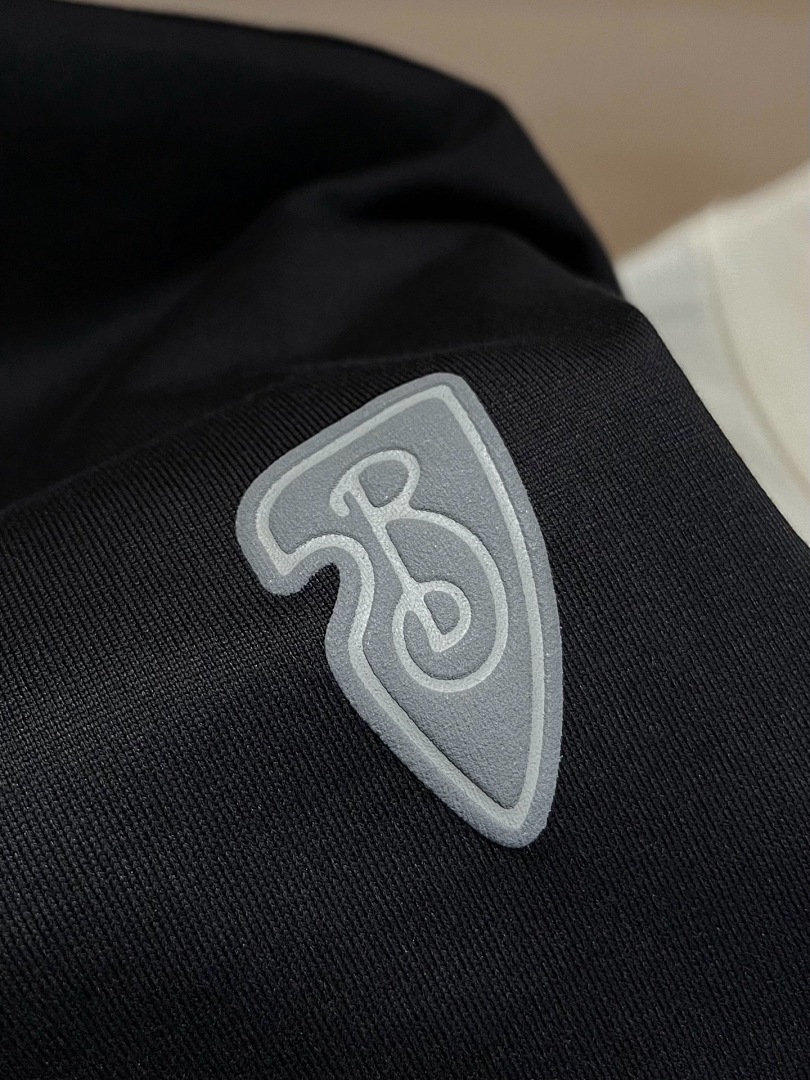 Burberry L68B056-65L - Image 9