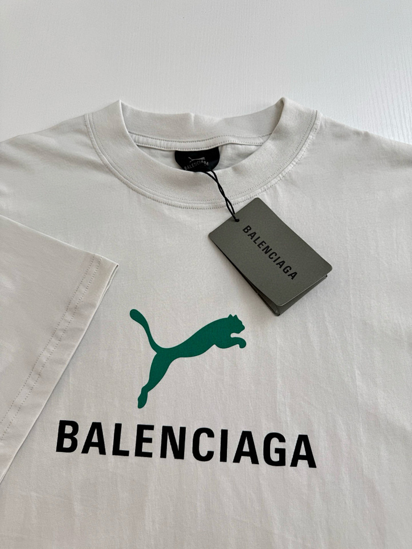 Balenciaga 3026-17L - Image 13