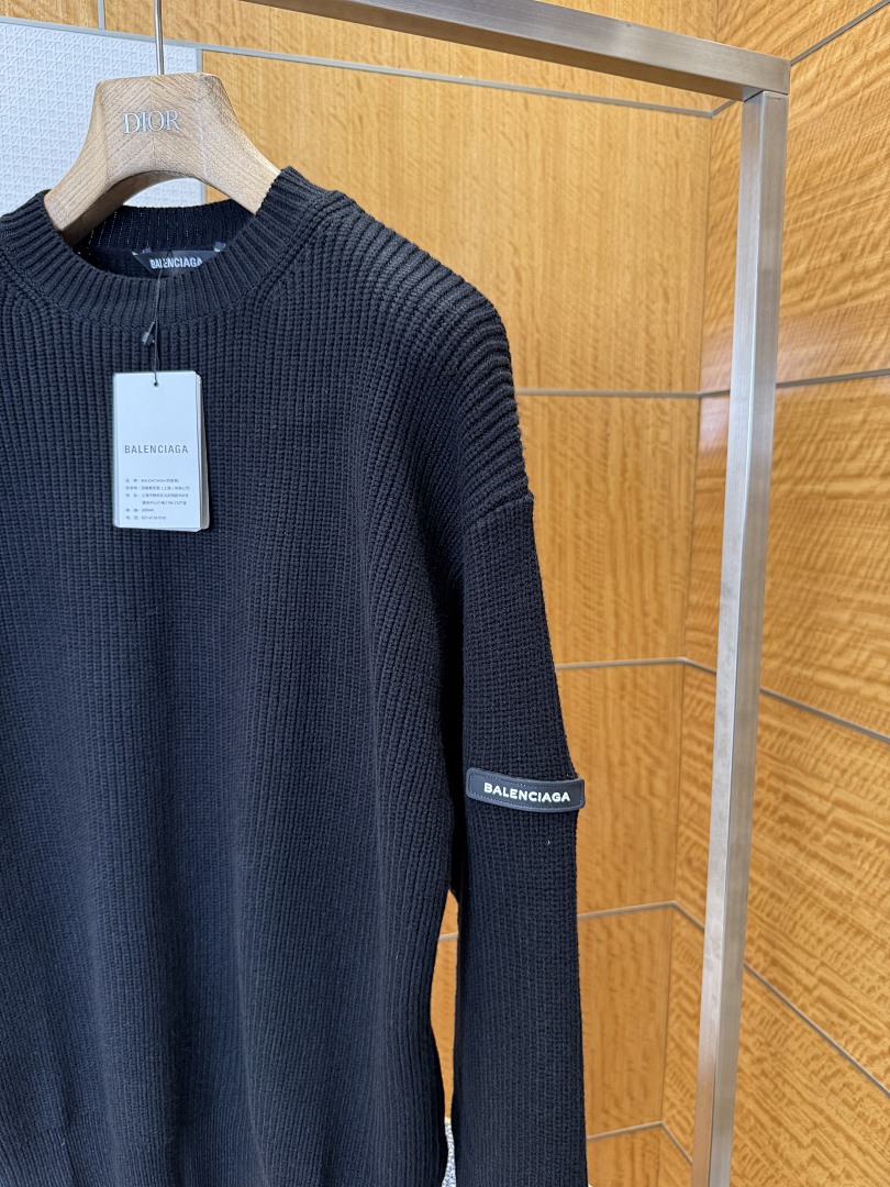 Balenciaga 6276-69L - Image 14