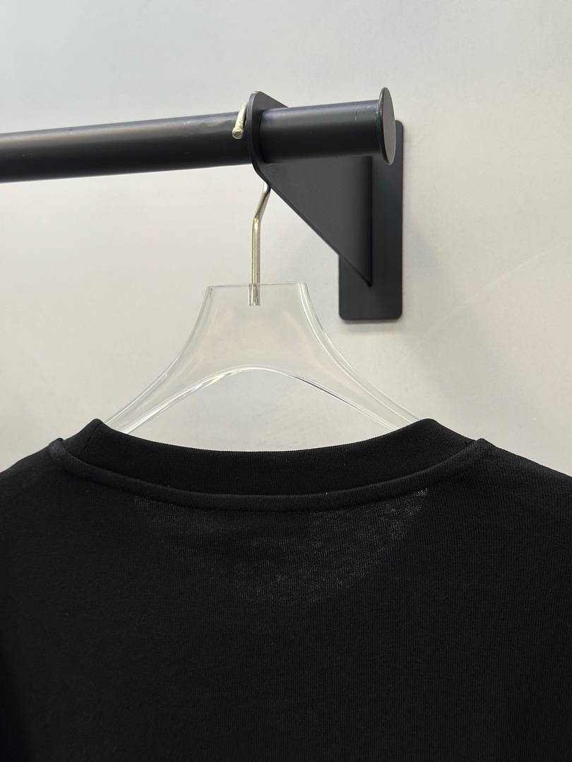 Prada 307-3L - Image 21