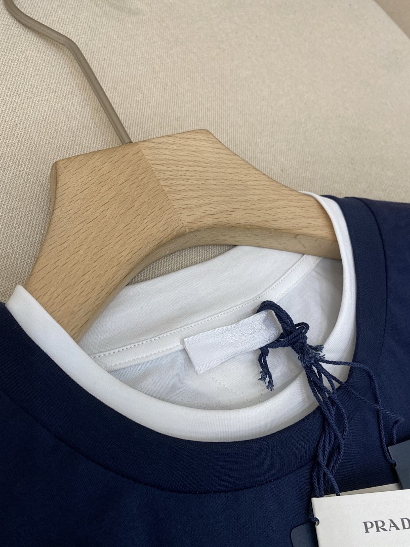Prada 37218-8L - Image 33