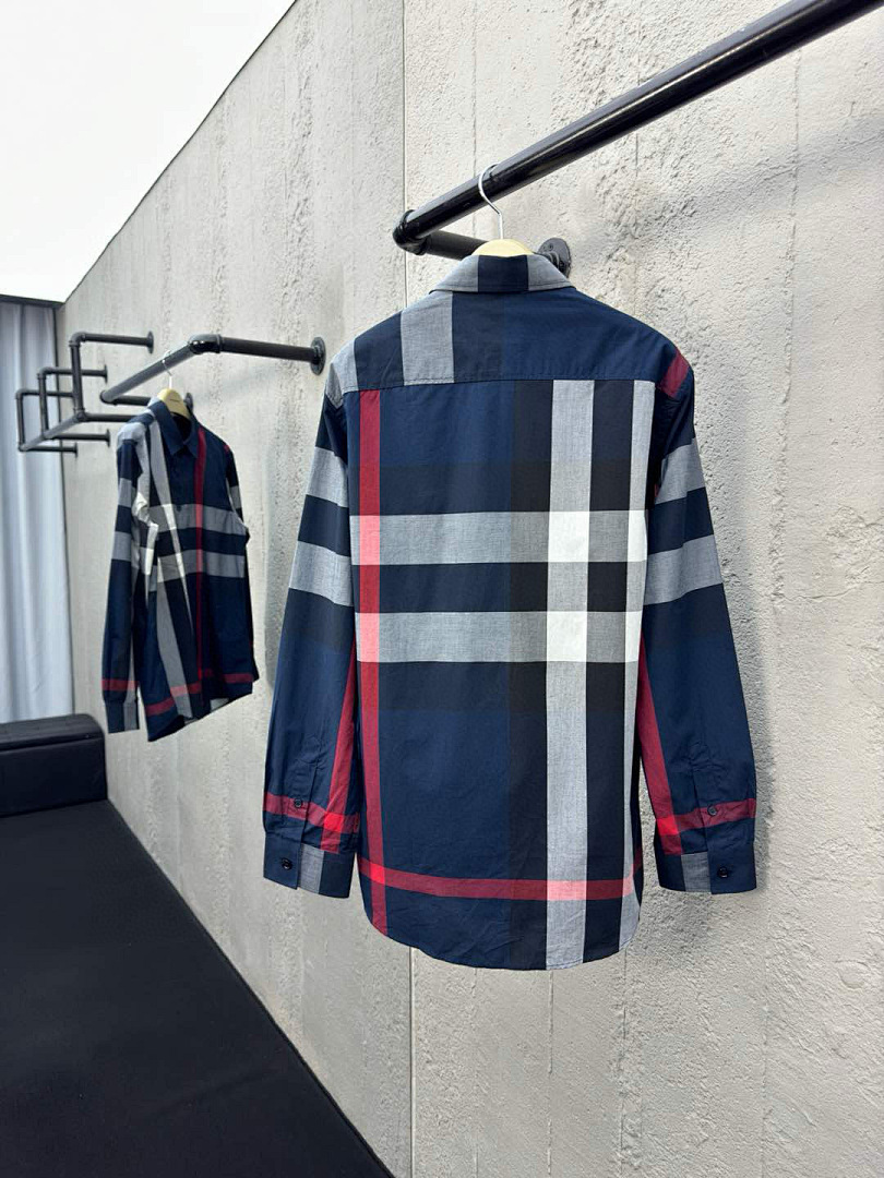 Burberry L68B033-65L - Image 4