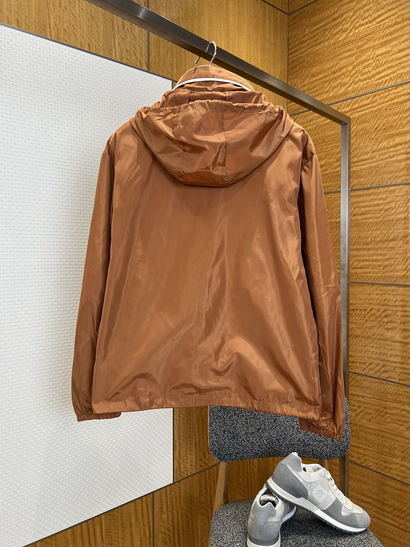 Prada 58842-8L - Image 24