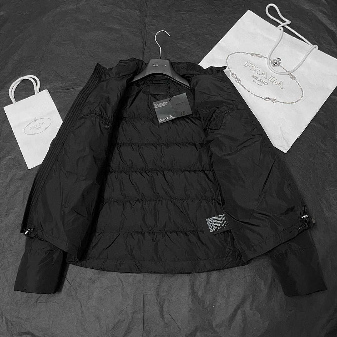 Prada 625297-60L - Image 8