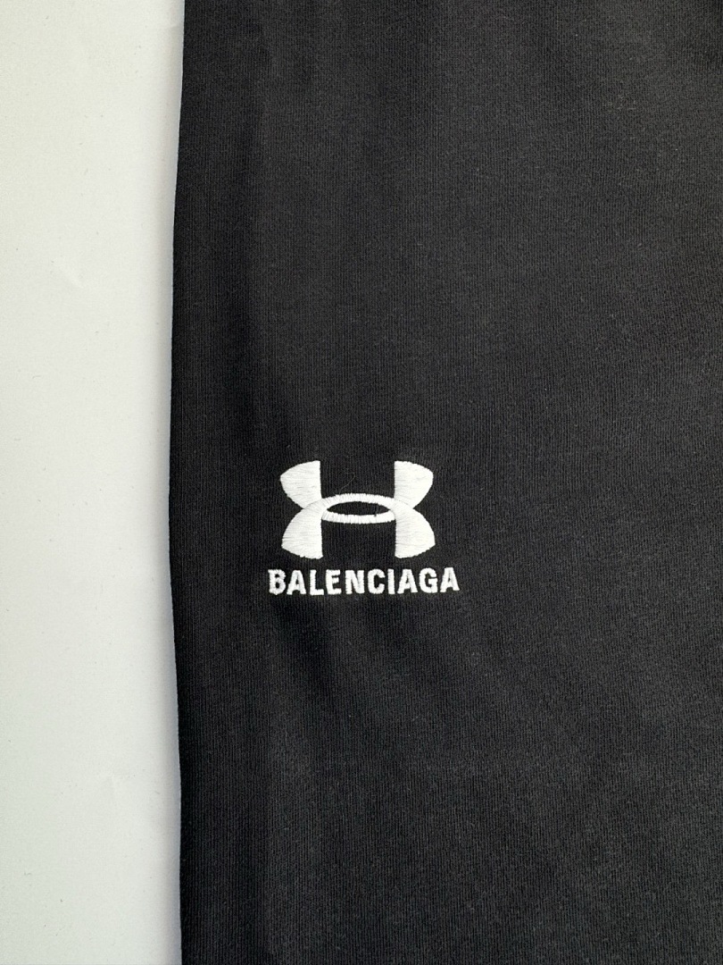 Balenciaga Half - Image 9