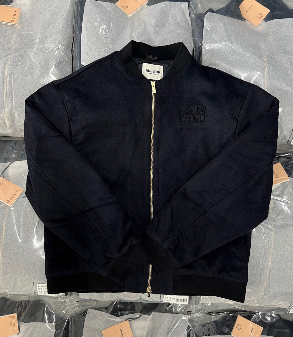 Miu Miu 524055 -51L - Image 12