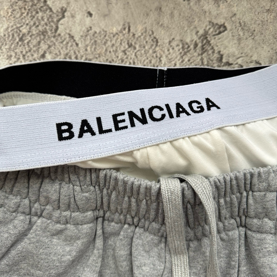 Balenciaga 5D050-25L - Image 28