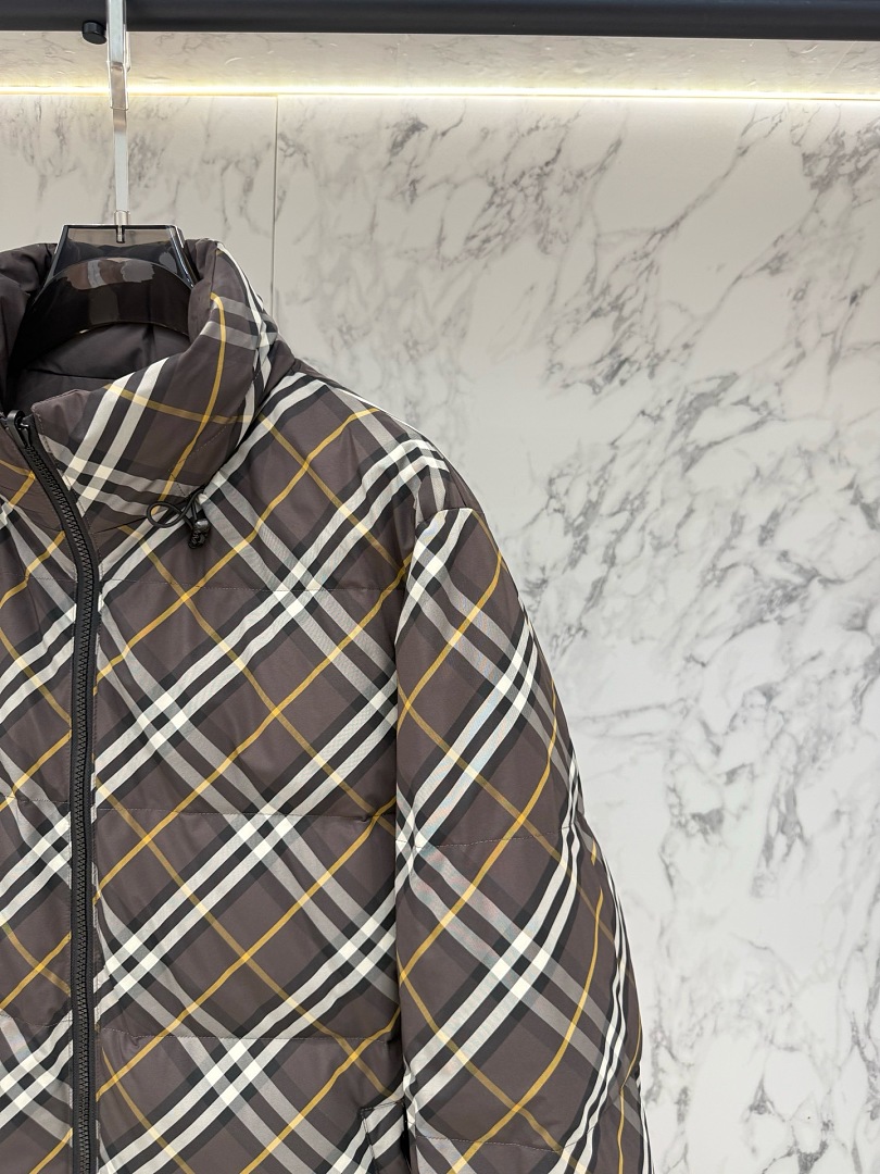 Burberry 348-13L - Image 18