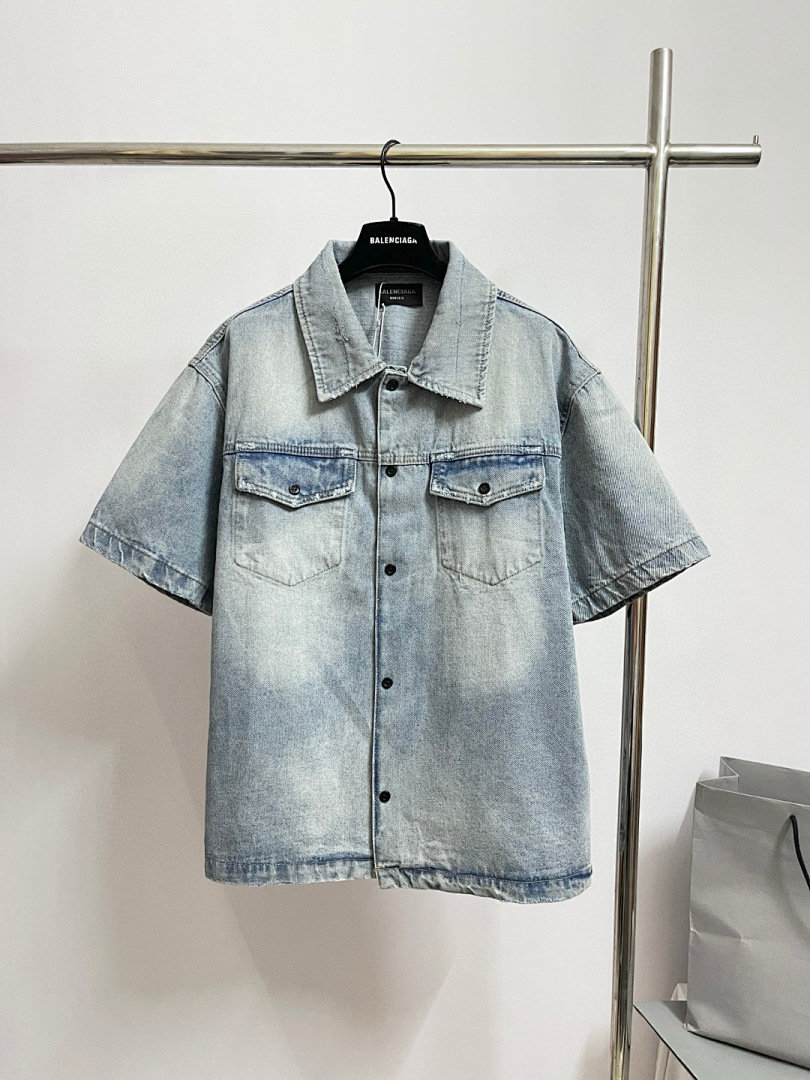 Balenciaga 52413−24L - Image 17
