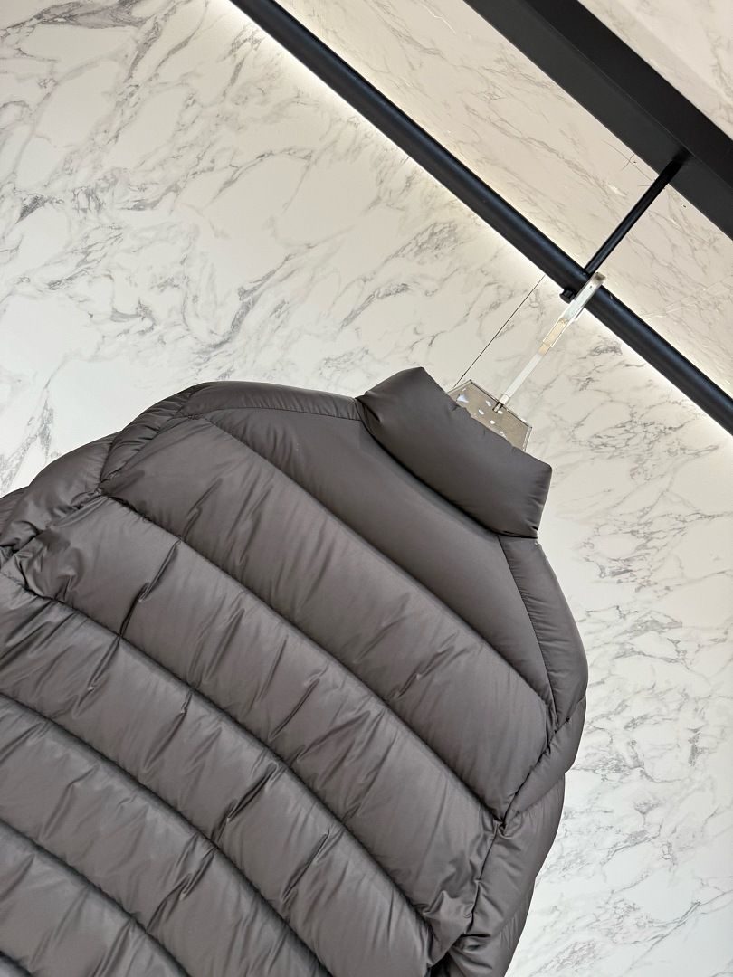 Prada 3030-83L - Image 11