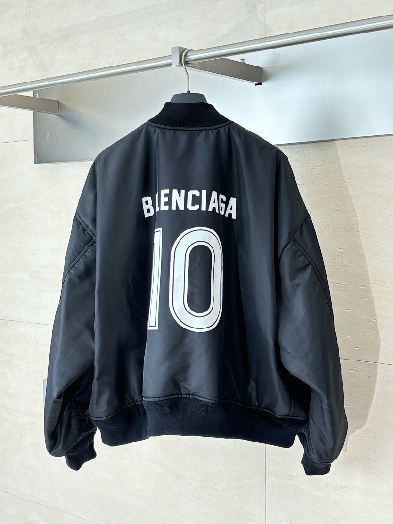 Balenciaga 3133-2L - Image 4
