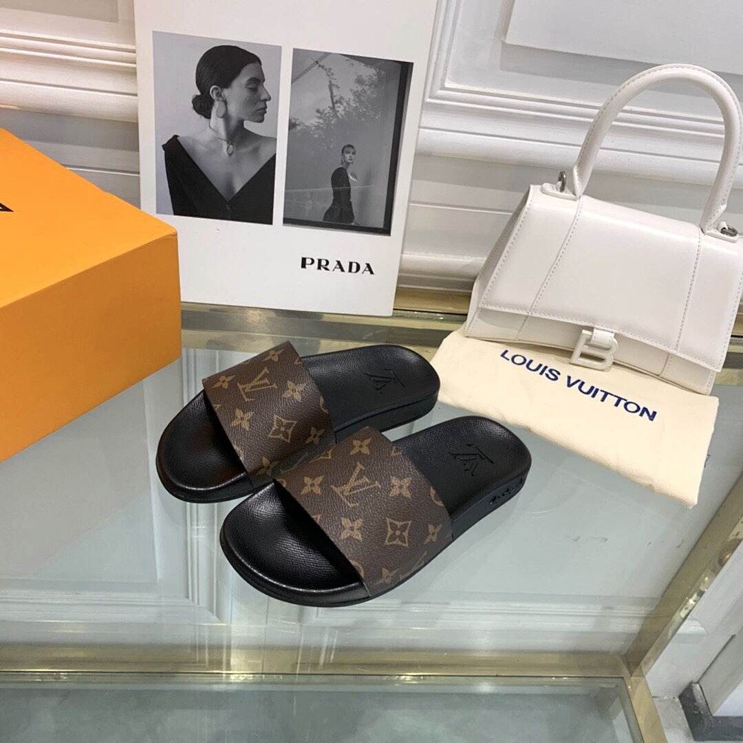 Unbranded Slides Price: 229Yuan Leather - Image 3