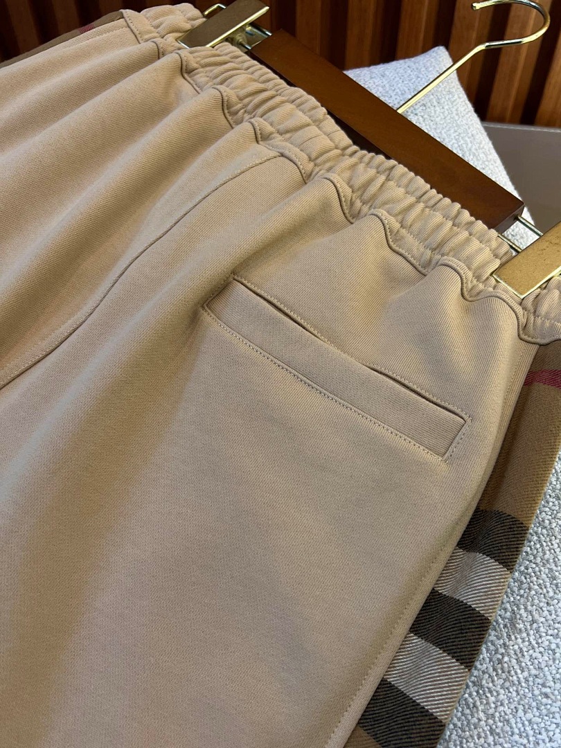 Burberry –6B026-65L - Image 6