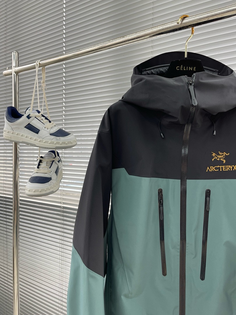 Arc'teryx — - Image 30