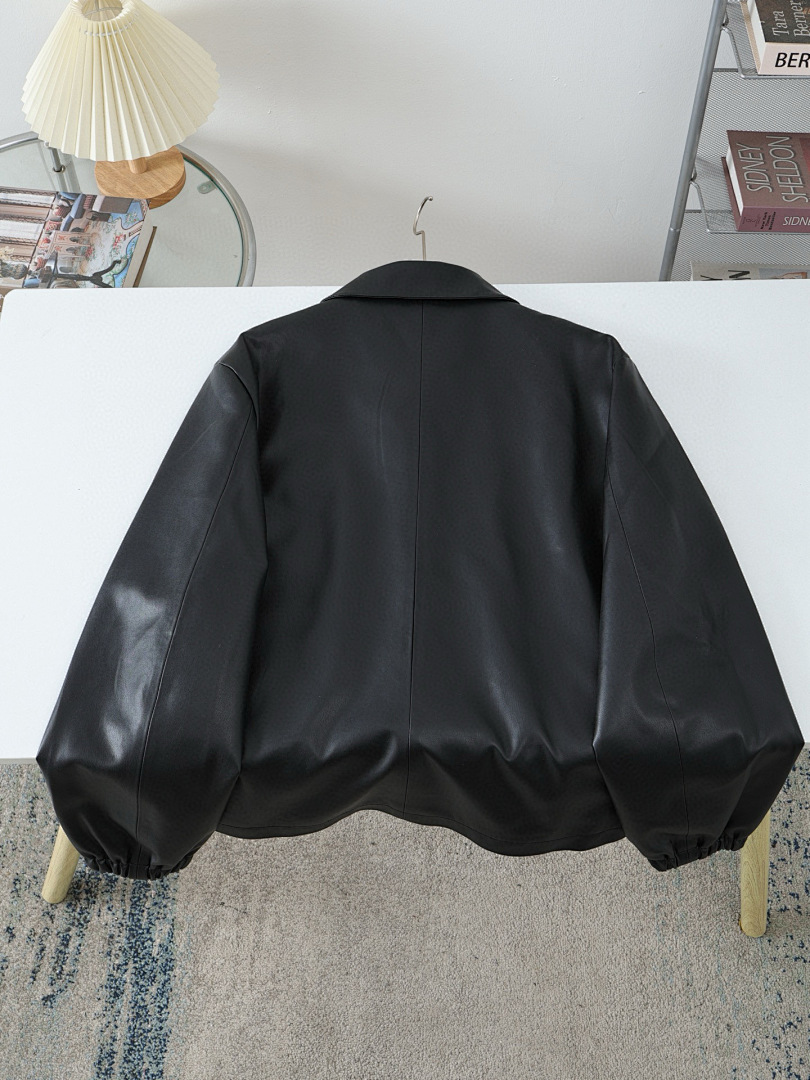 Chanel 38DW006-16L - Image 8