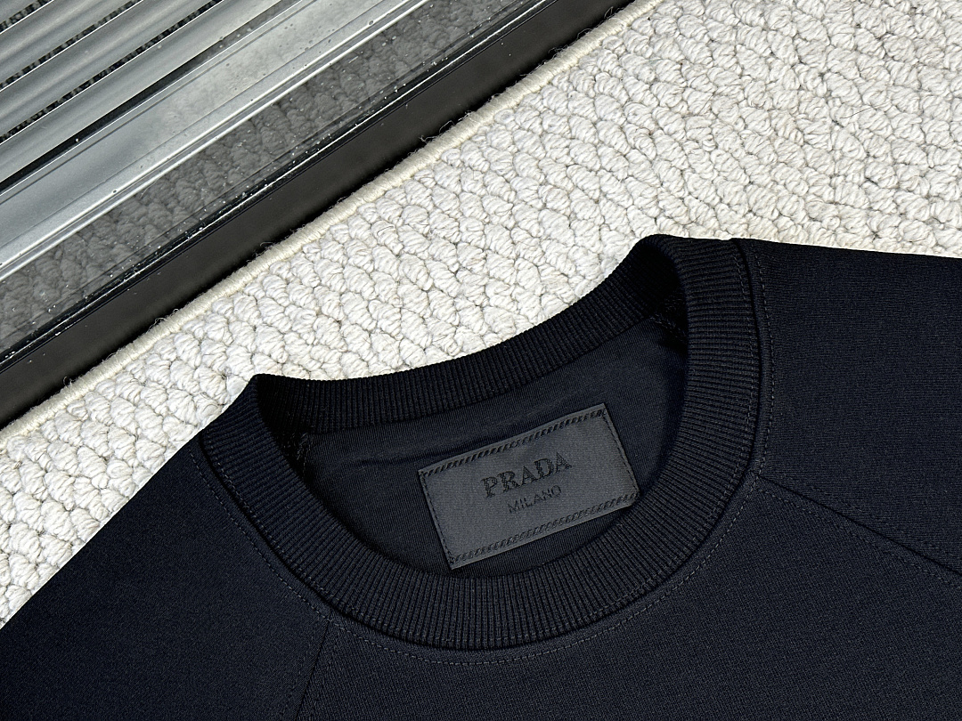Prada 6557-69L - Image 15