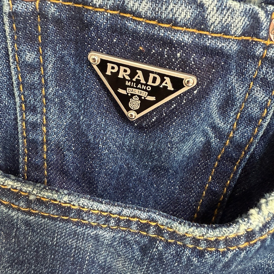 Prada Prada - Image 7