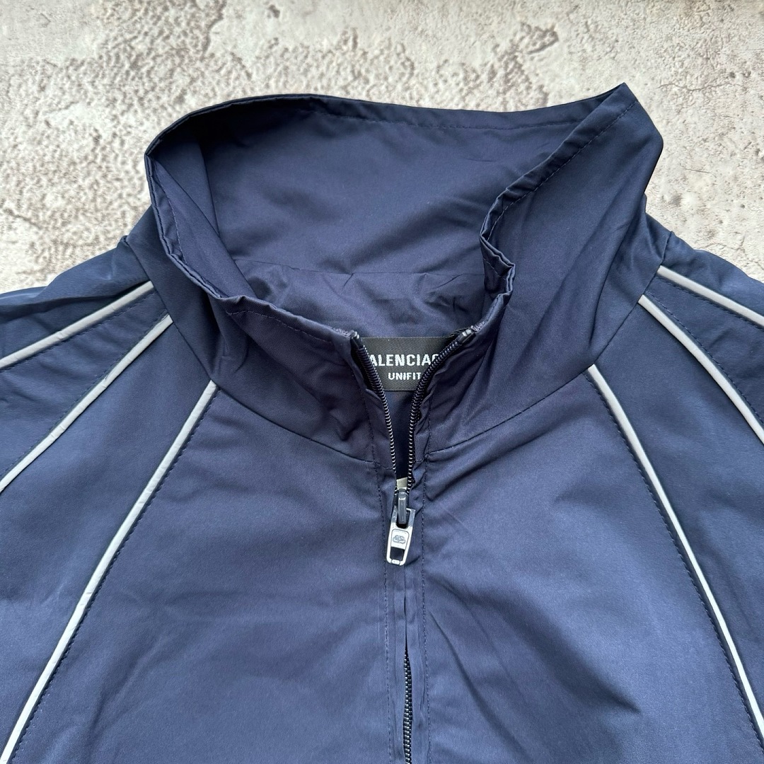 Balenciaga 567−24L - Image 16