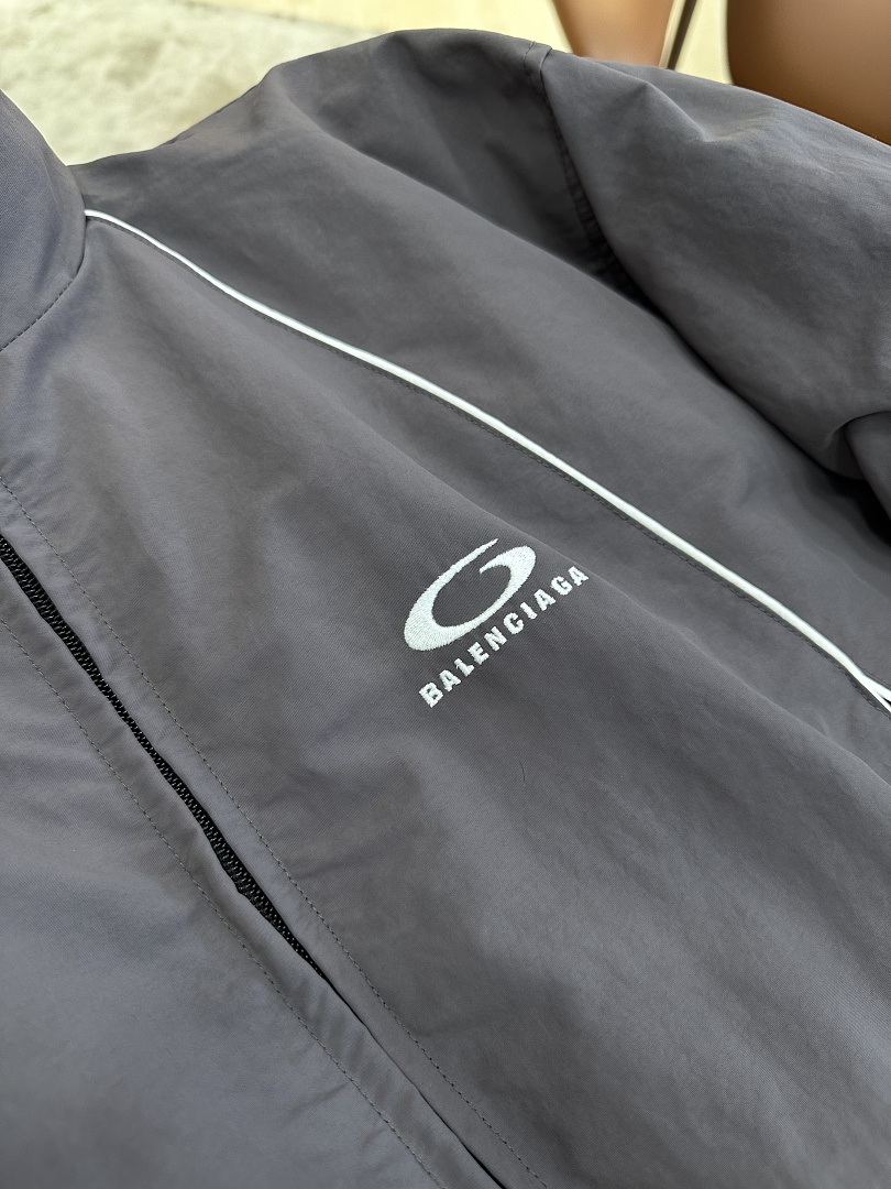 Balenciaga 3098-41L - Image 11