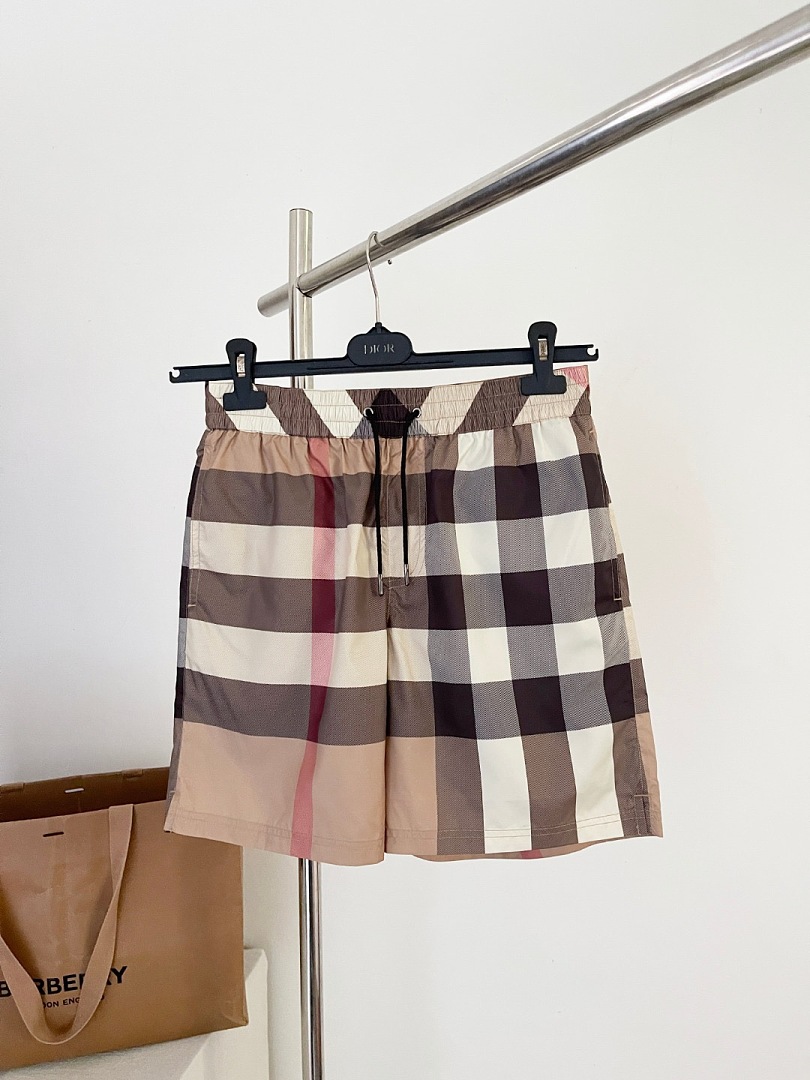 Burberry 6D291-61L - Image 5