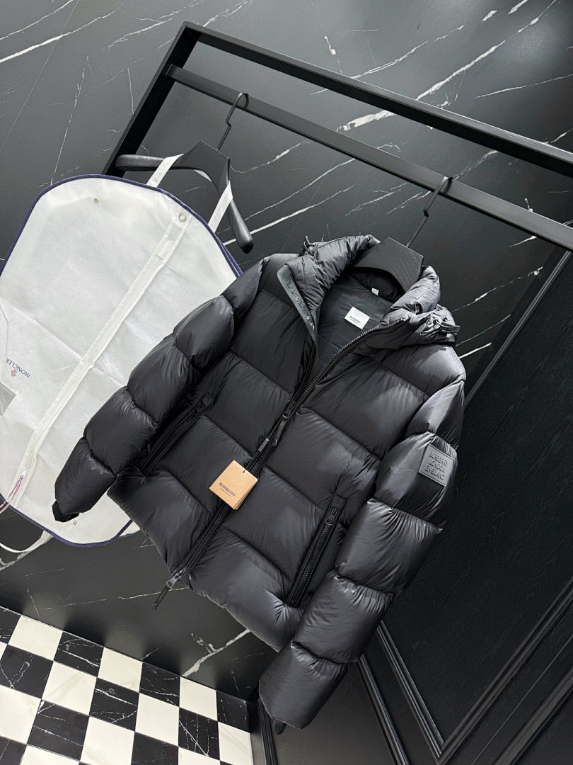 Burberry . 59663−92L - Image 4