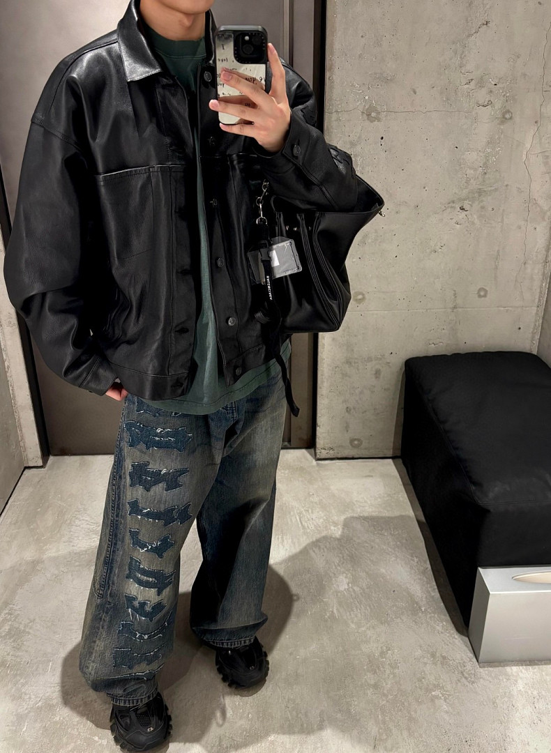 Balenciaga 6660-60L - Image 3