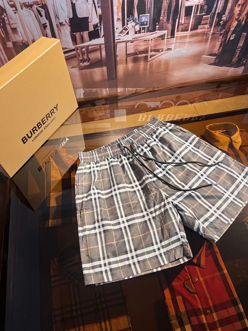 Burberry L68B039-65L - Image 13