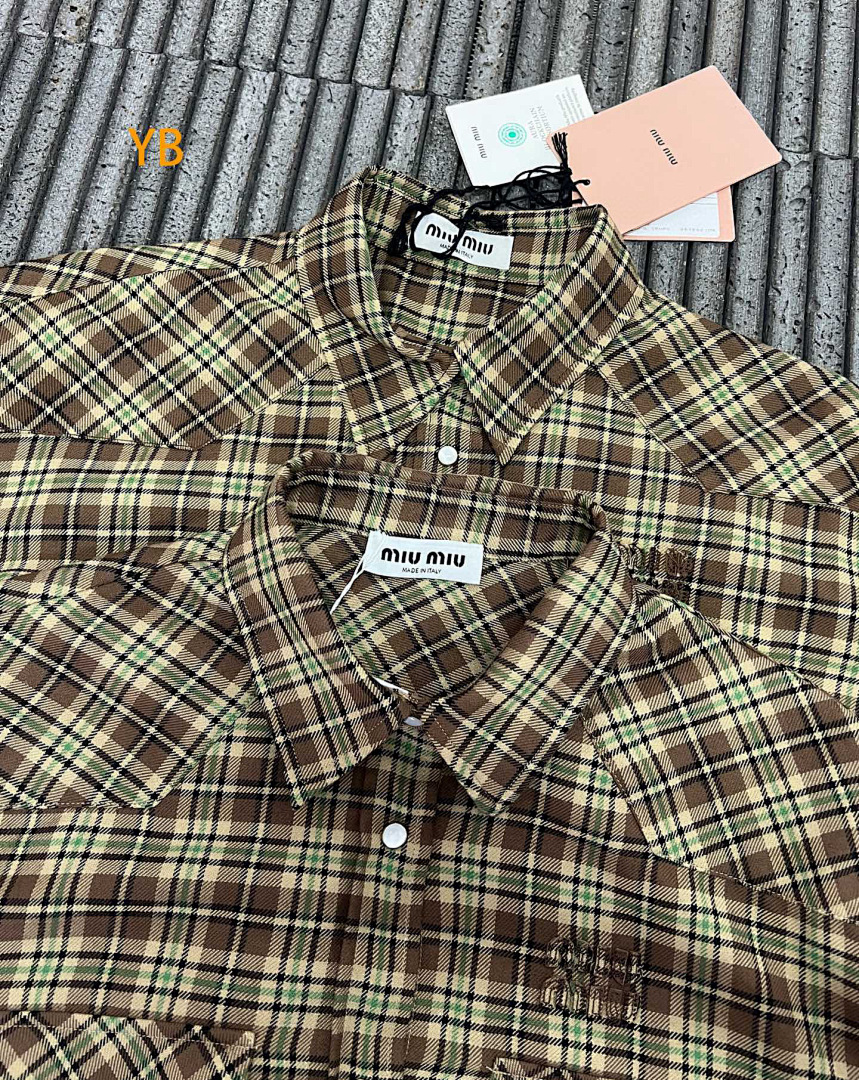 Miu Miu 525320-51L - Image 13