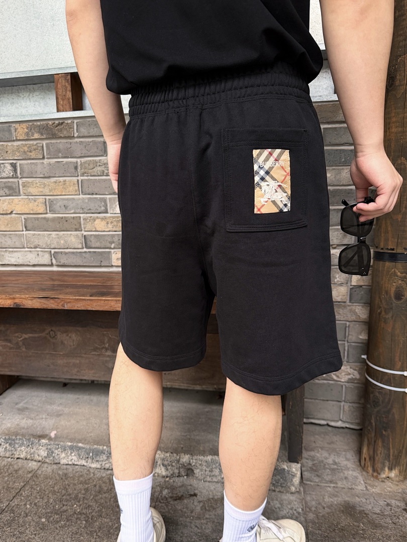 Burberry 526280−51L - Image 17