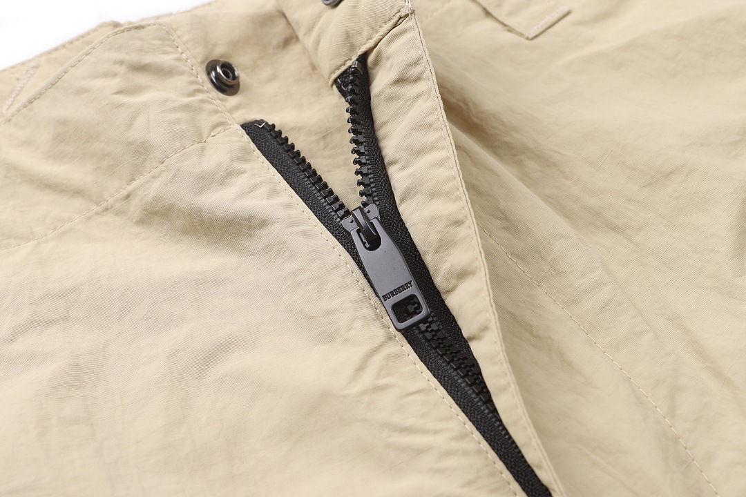 Burberry 5055−51L - Image 12