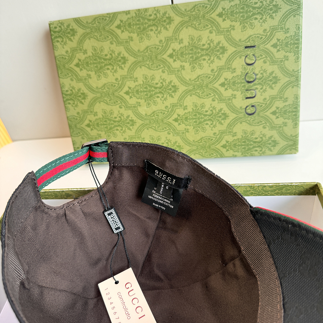 Gucci 64003-66L - Image 11