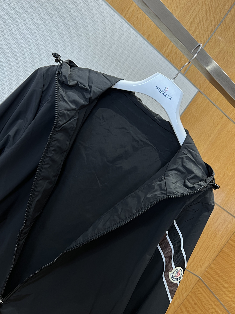 On Running 5928−8L - Image 12
