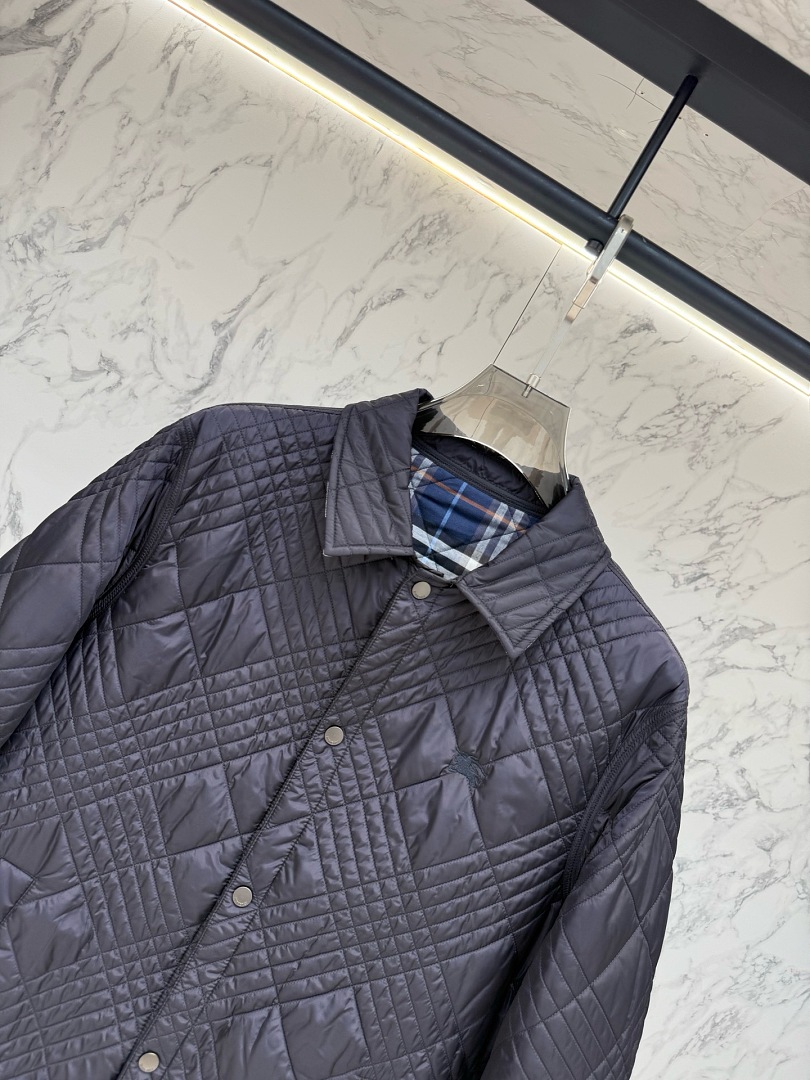 Burberry 349-13L - Image 15