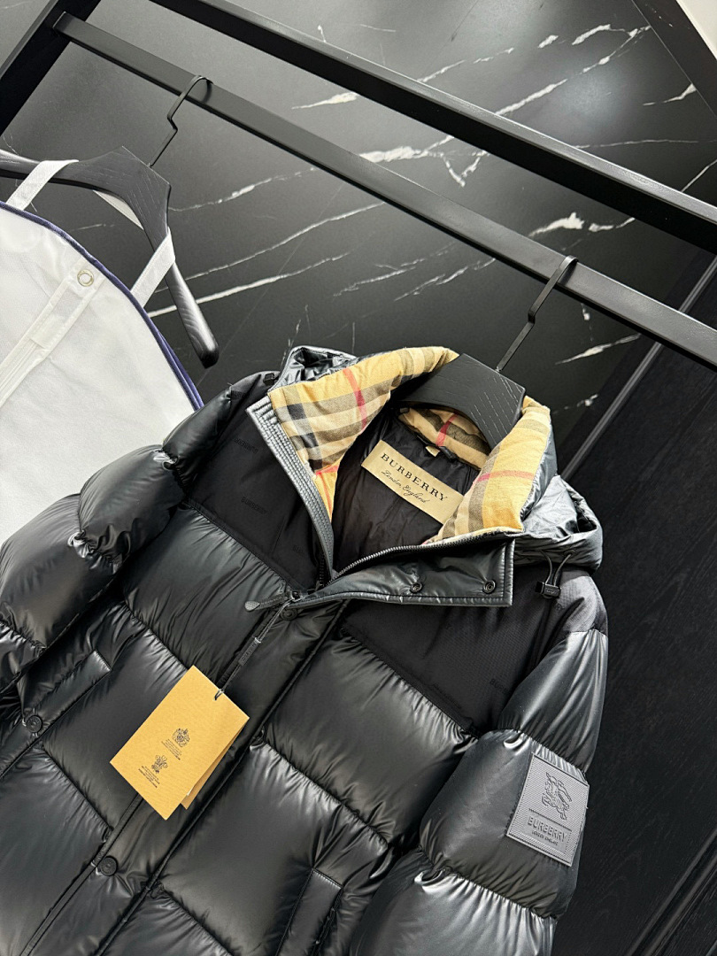 Burberry . 59650−92L - Image 5