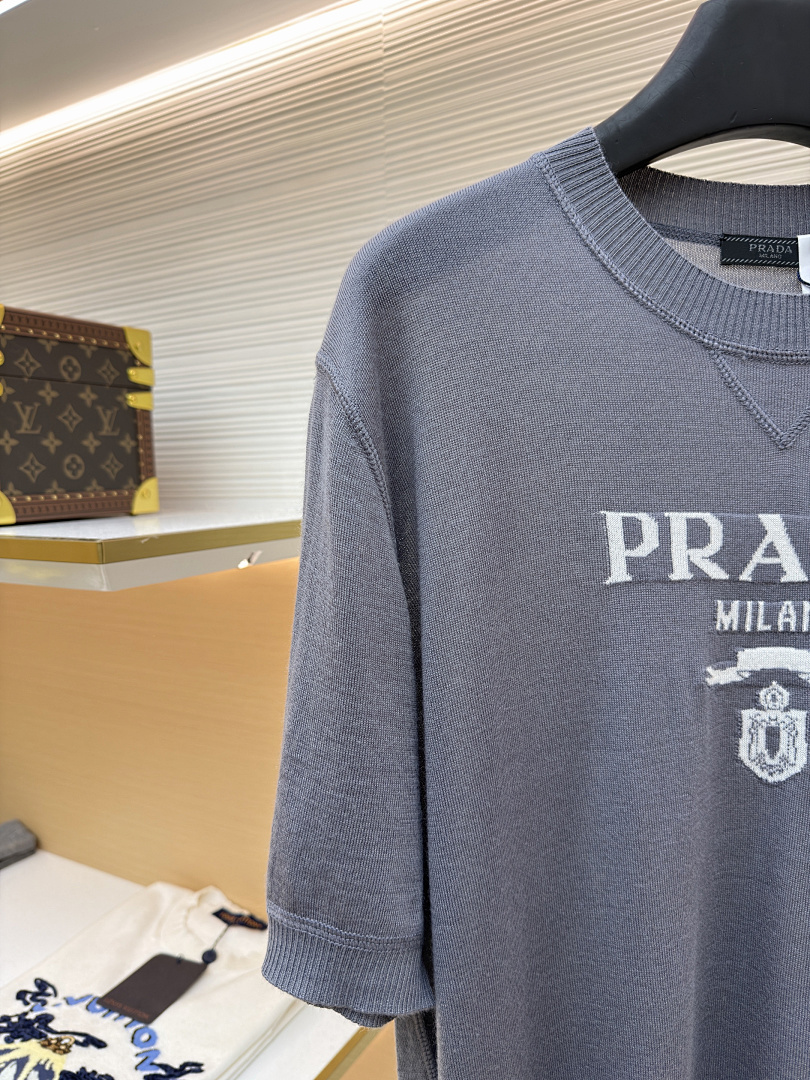 Prada 525069-51L - Image 16