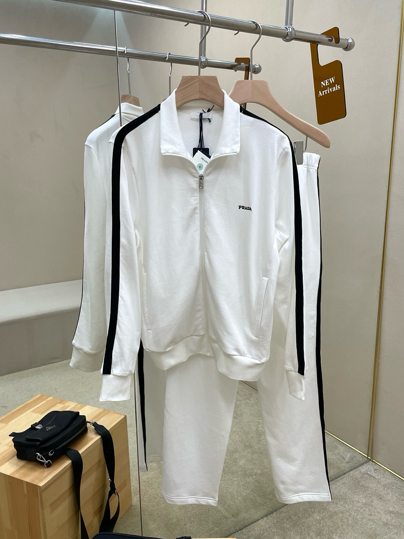 Prada 3WT5257-8L - Image 3