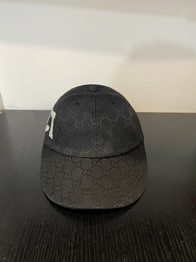 Gucci 622-70L - Image 2