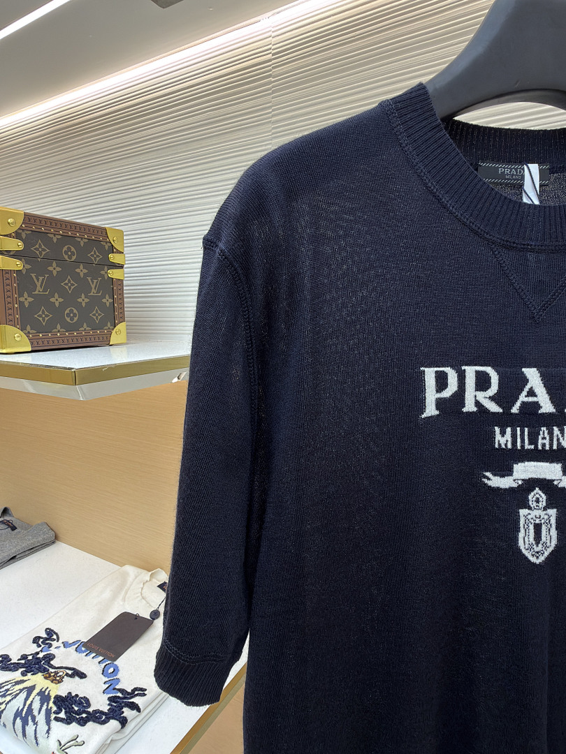 Prada 525069-51L - Image 7