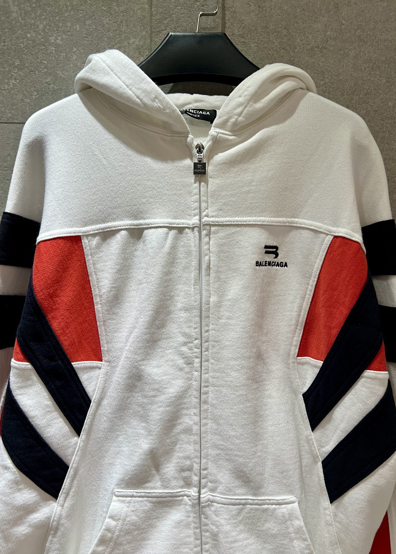 Balenciaga 3002-53L - Image 13