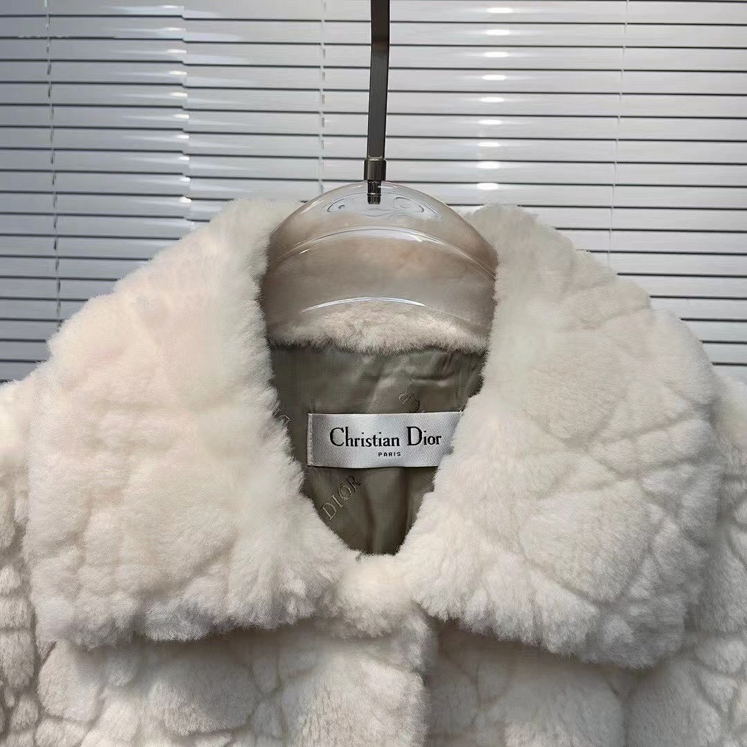 Dior Other - Image 14