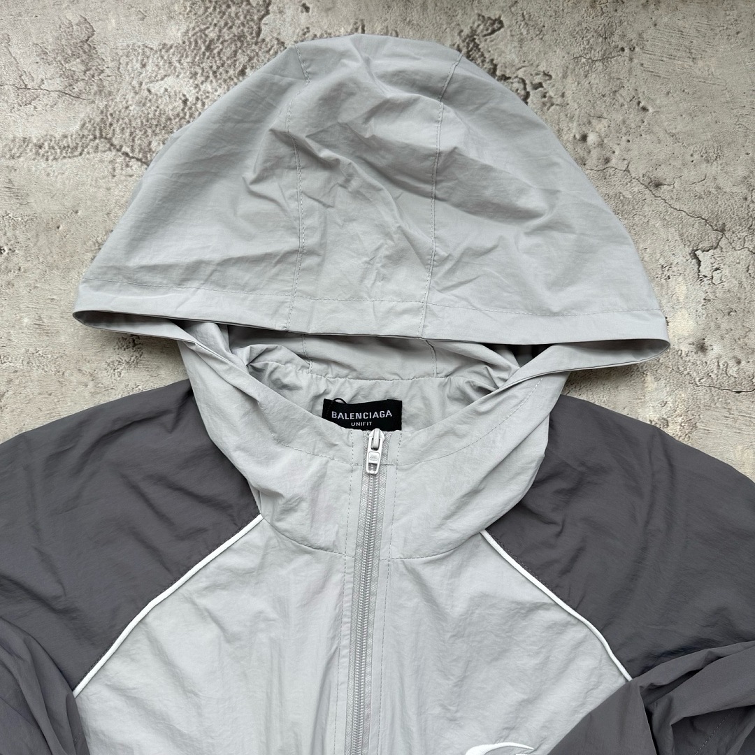 Balenciaga 52423−24L - Image 11