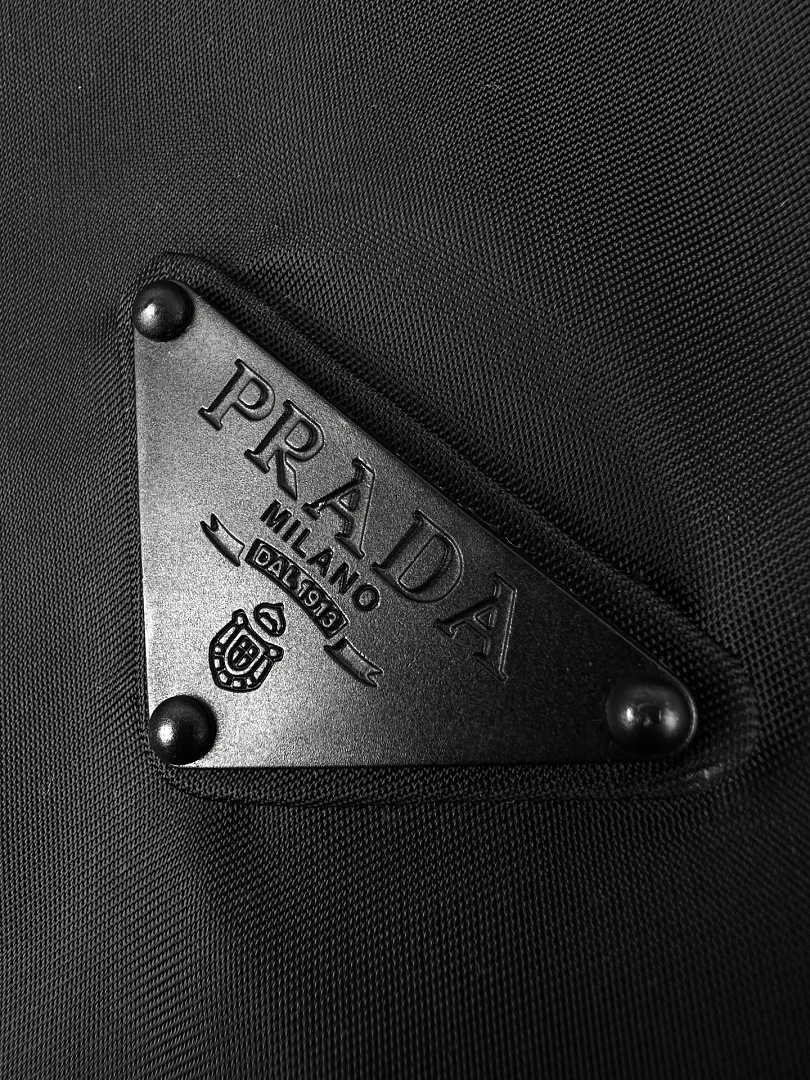 Prada 6888-60L - Image 44