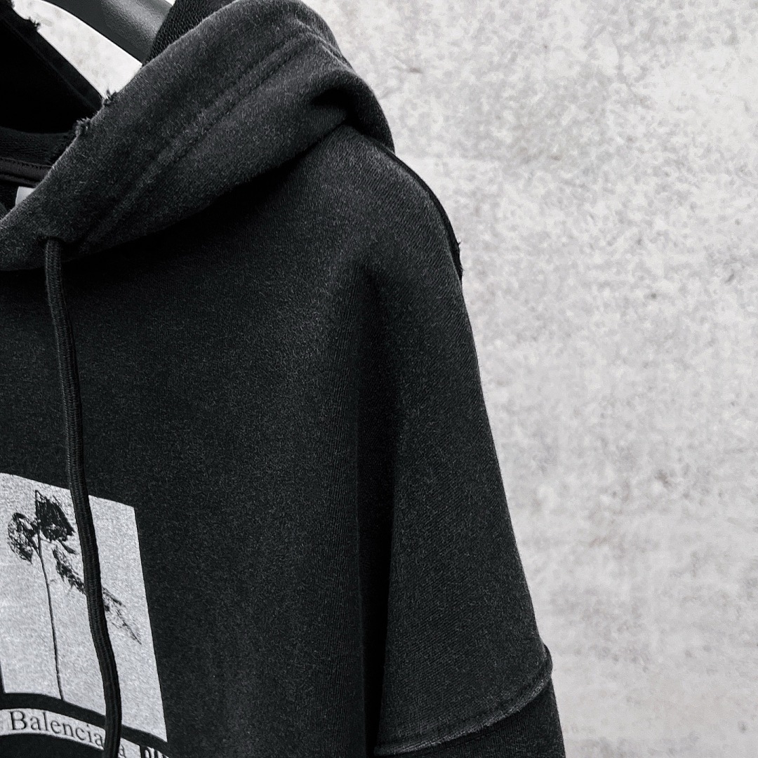 Balenciaga 5222−24L - Image 9