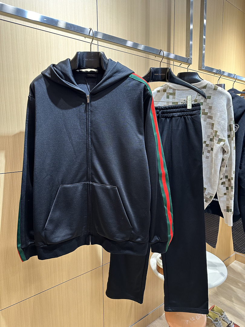 Gucci 308-38L - Image 4