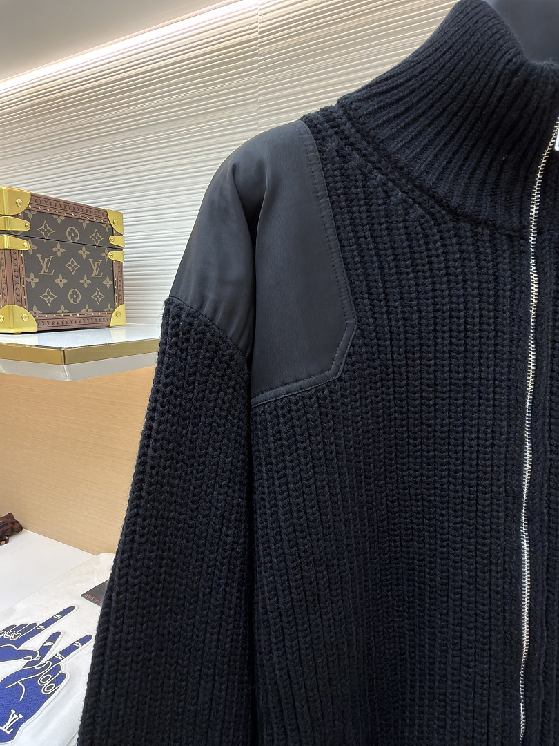 Prada 624067-60L - Image 7