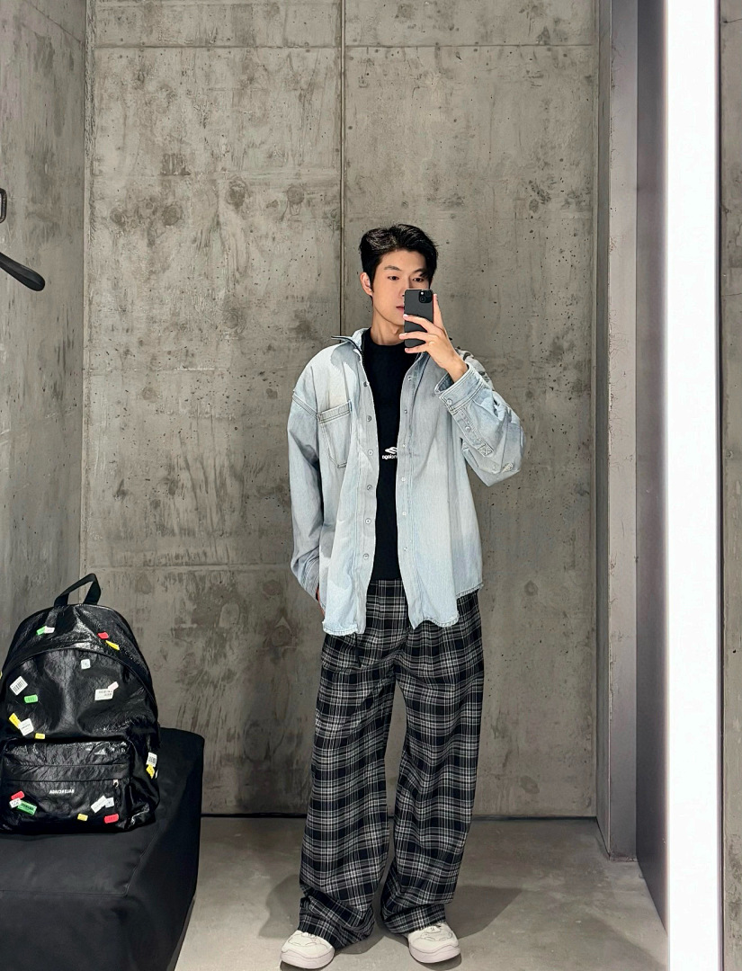 Balenciaga 3082-41L - Image 2