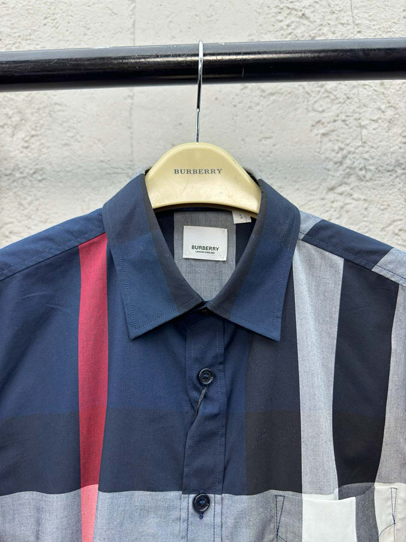Burberry L68B033-65L - Image 5