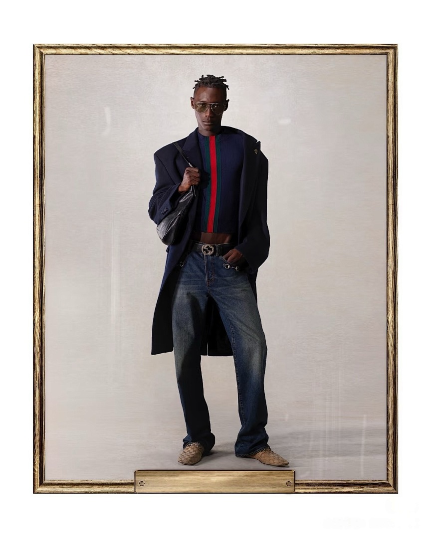 Gucci 68034-64L - Image 4