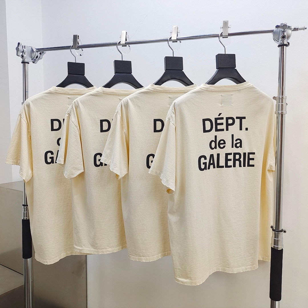 Gallery Dept . - Image 14